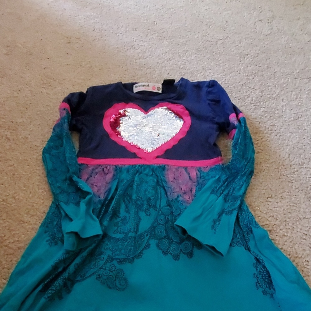 Sequin dress navy top with a gorgeous bottom. - Picture 3 of 4
